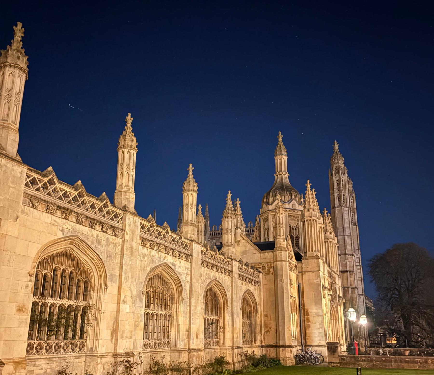 King's College, Cambridge, lit up at night